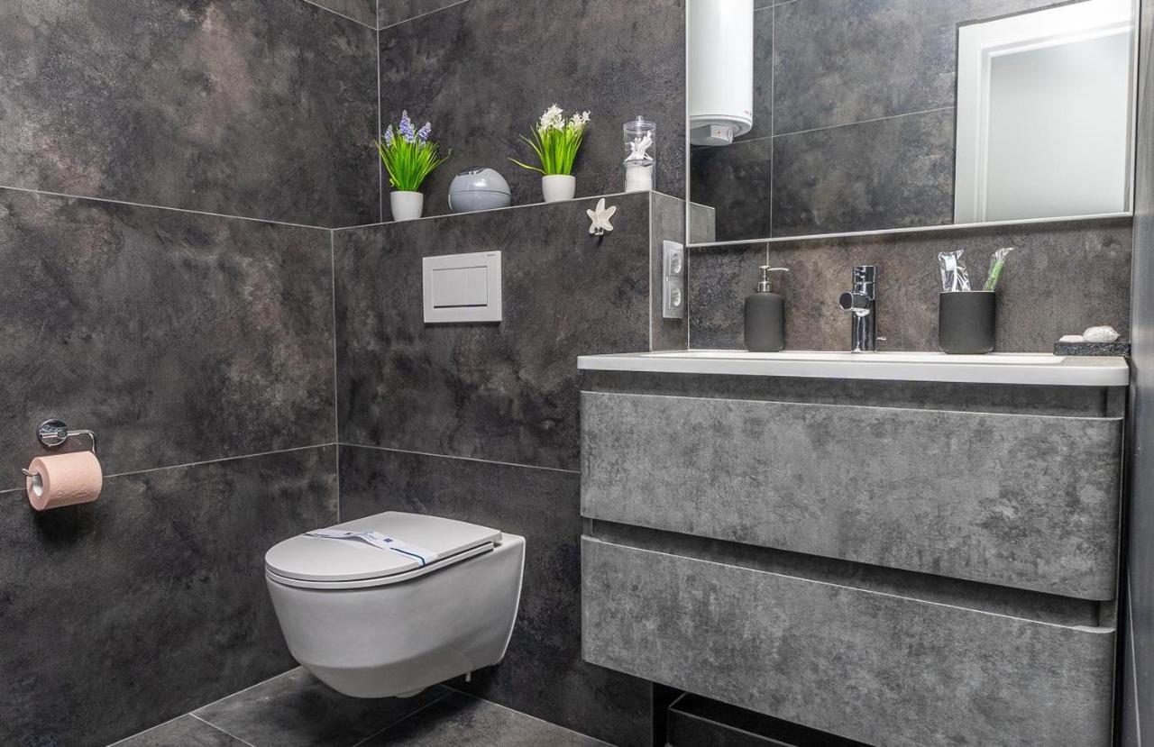 Luxury Apartments Smartplaza Obolon Metro Minskai Kiev Eksteriør bilde